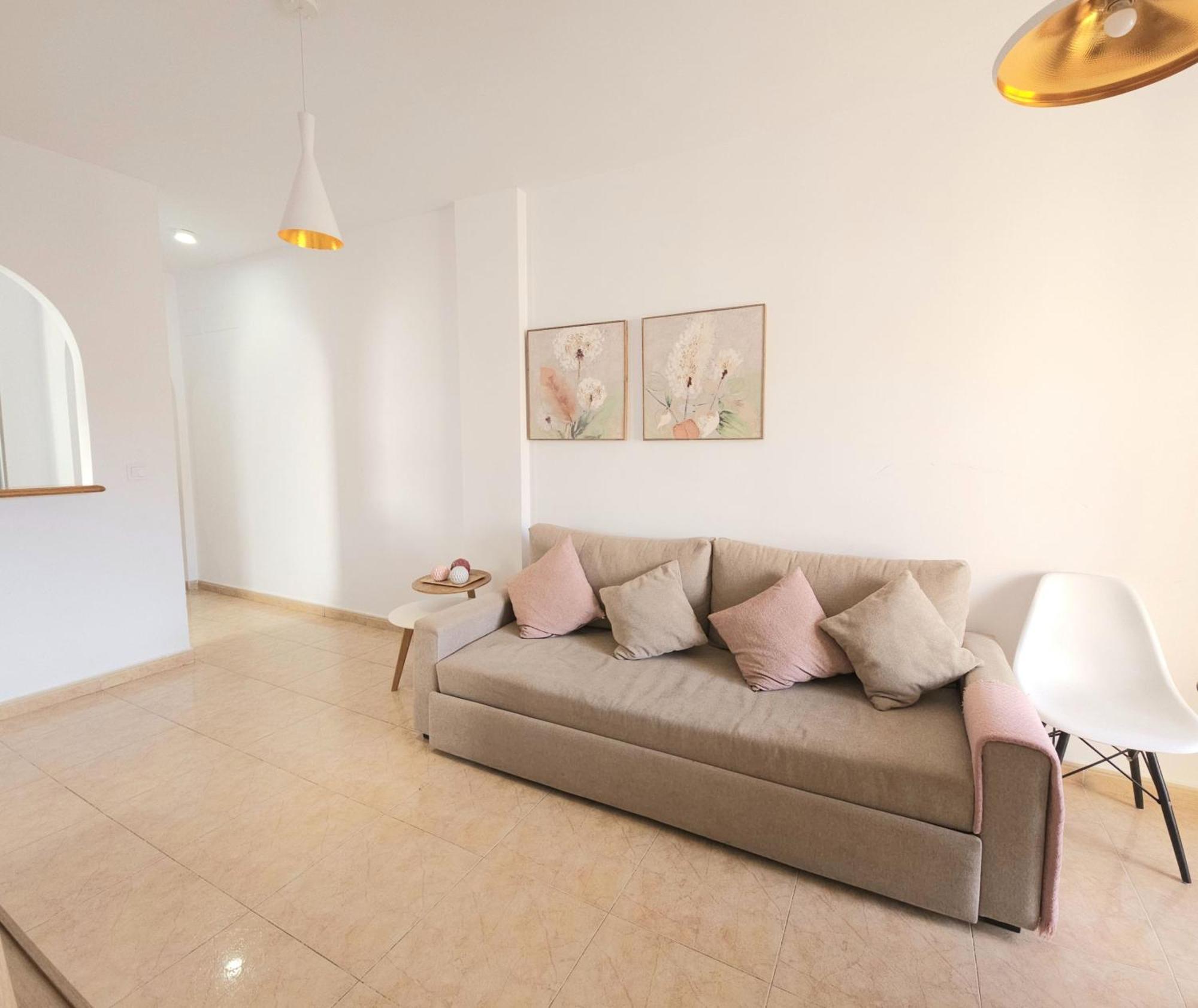 Apartamento Con Piscina, Parque Las Naciones, 또레비에하 외부 사진
