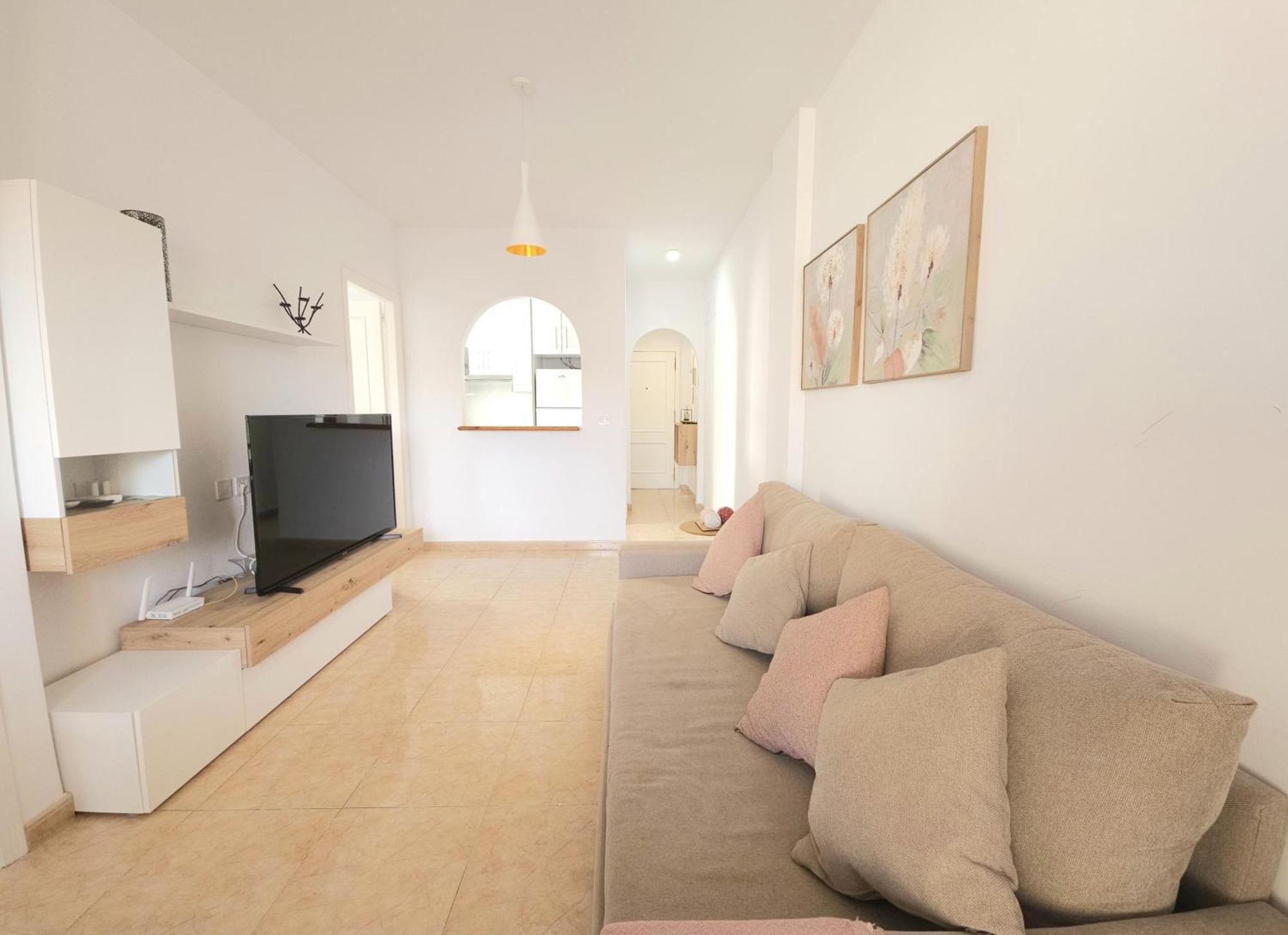 Apartamento Con Piscina, Parque Las Naciones, 또레비에하 외부 사진