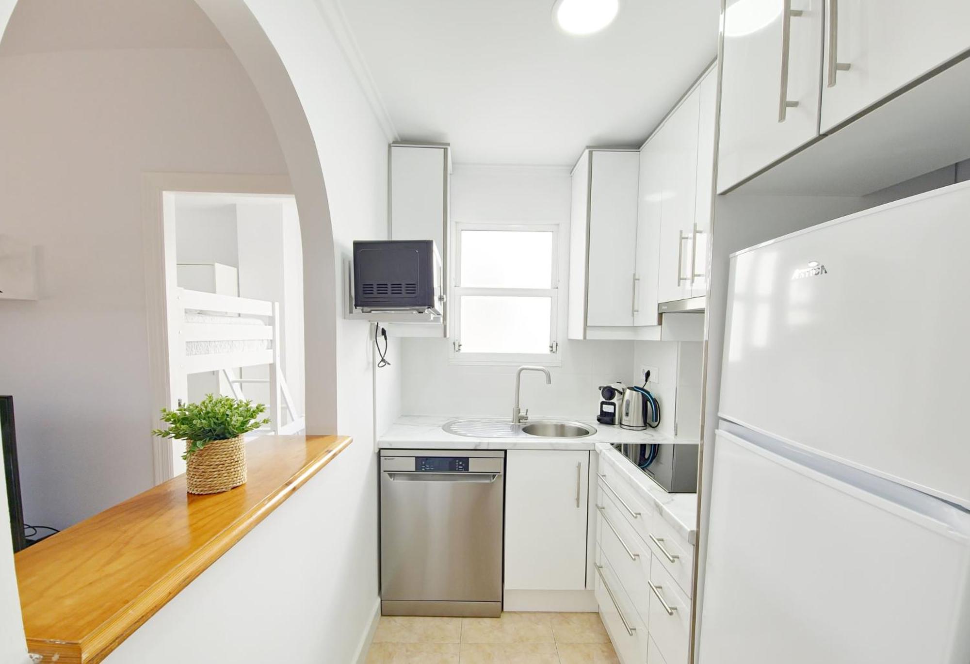 Apartamento Con Piscina, Parque Las Naciones, 또레비에하 외부 사진