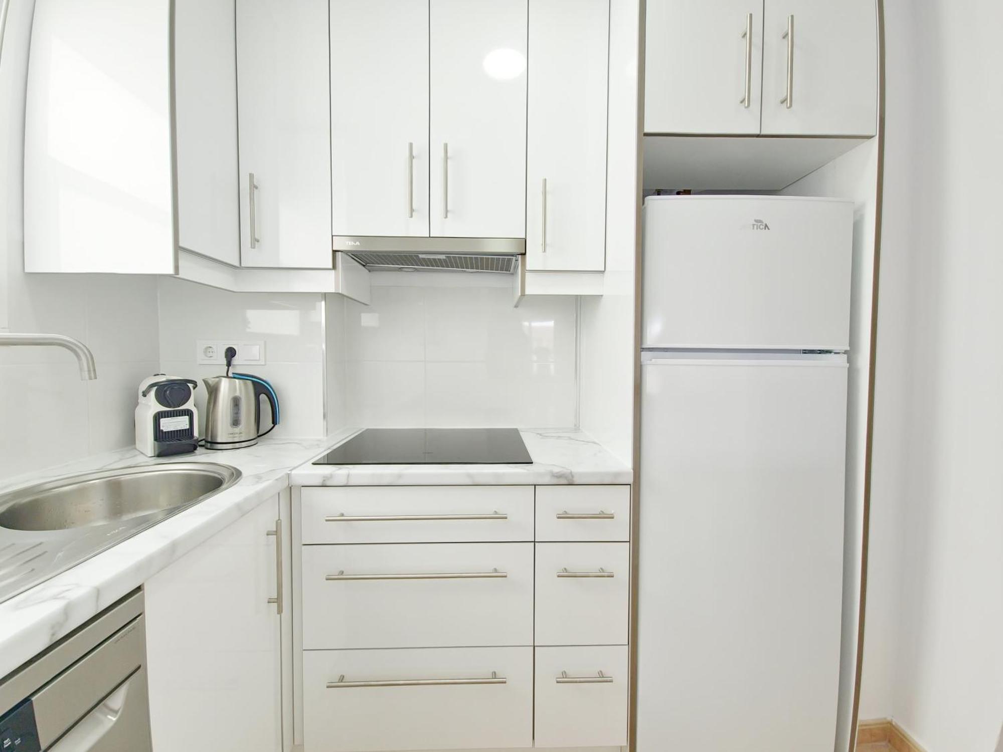 Apartamento Con Piscina, Parque Las Naciones, 또레비에하 외부 사진